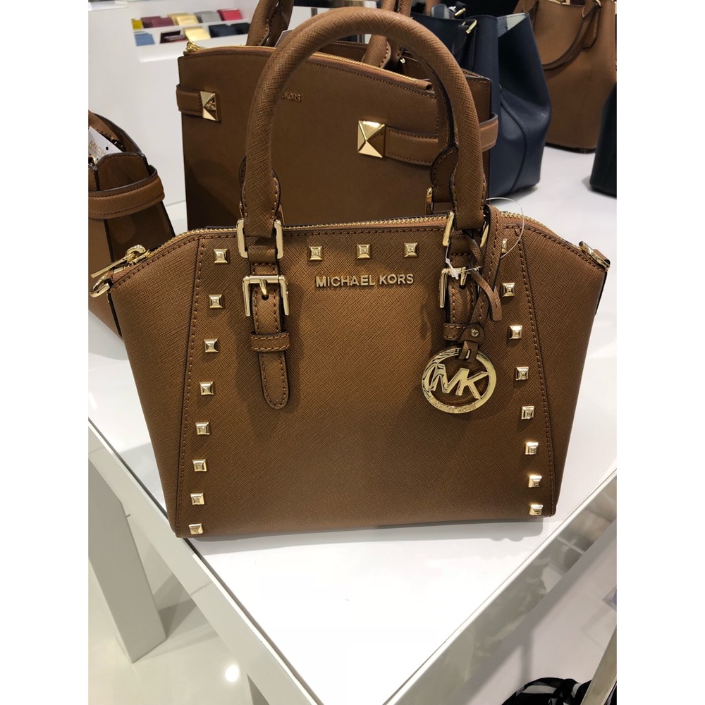 Michael Kors Handbag - Picture 1 of 3